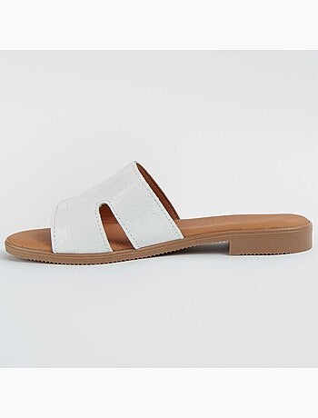 Sandalia Plano Cuero Purapiel