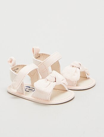 Sandalias best sale bebe kiabi