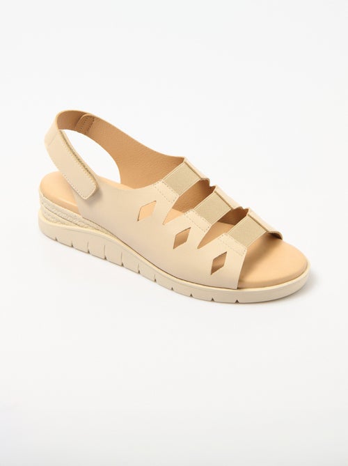Sandalias anchas abiertas elásticas - Afibel - Kiabi