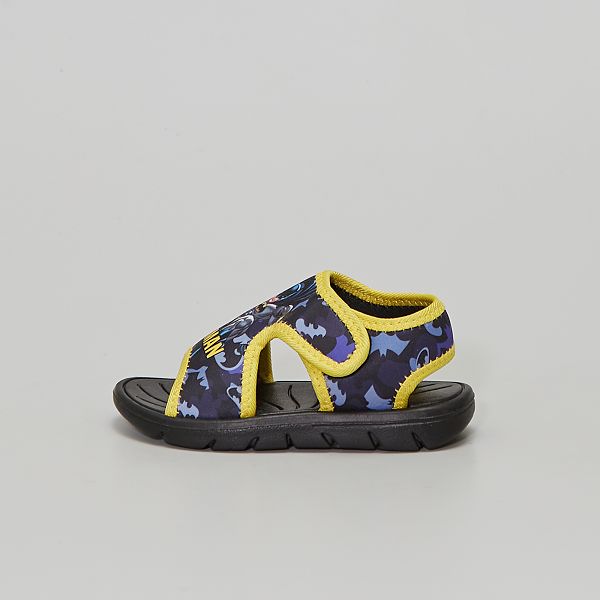 Sandalias 'Batman' con velcro Niño 3-12 años - negro - Kiabi - 15,00€