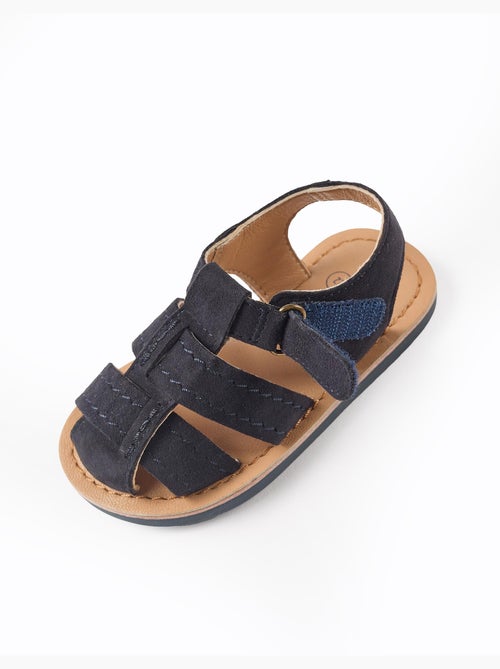 Sandalias cerradas de ante con suela antideslizante - Kiabi Sandalias cerradas de ante con suela antideslizante - Kiabi