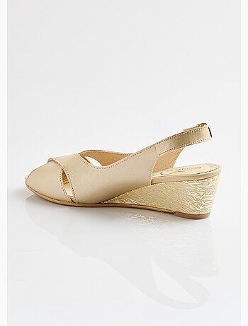 Sandalias cómodas de piel con punta abierta - Afibel