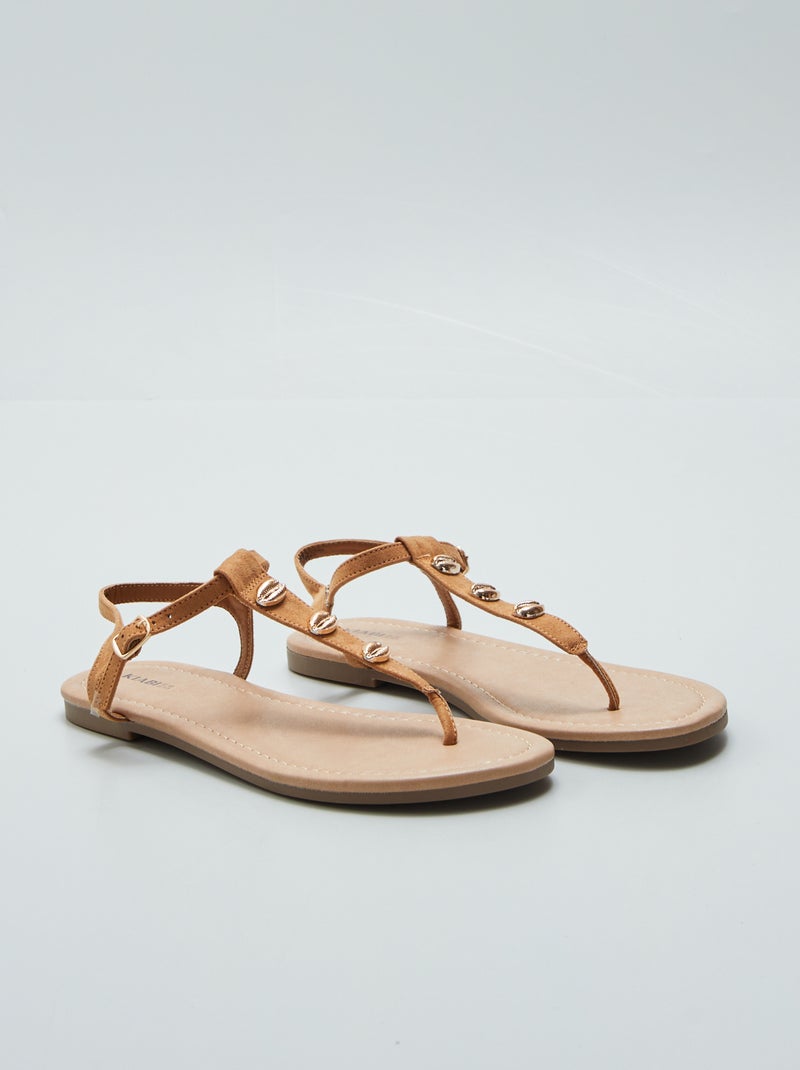 Sandalias con conchas MARRON - Kiabi