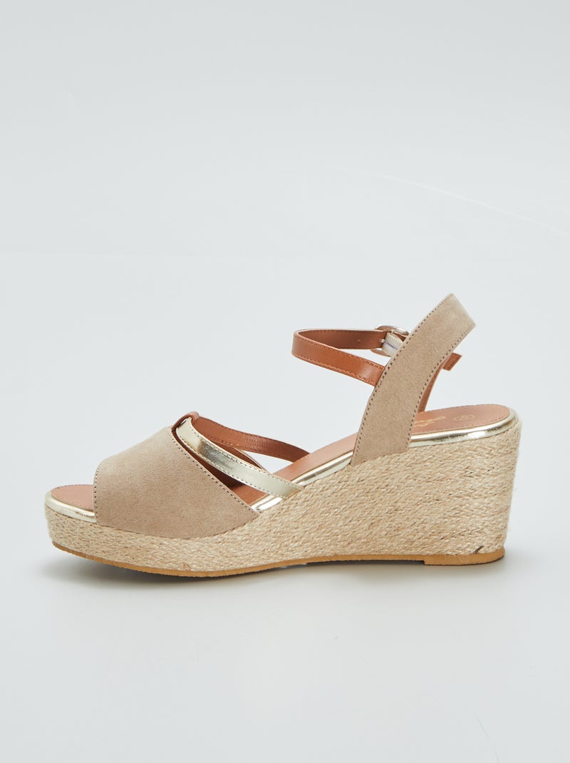 Sandalias con cuña MARRON - Kiabi