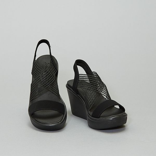 skechers sandals negro