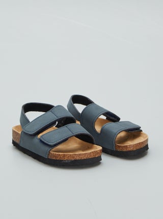Sandalias con dos tiras