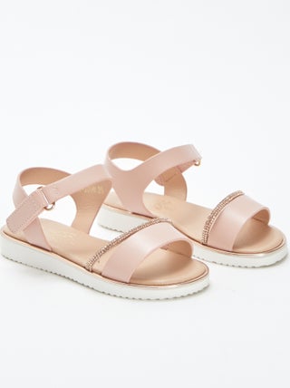Sandalias con dos tiras