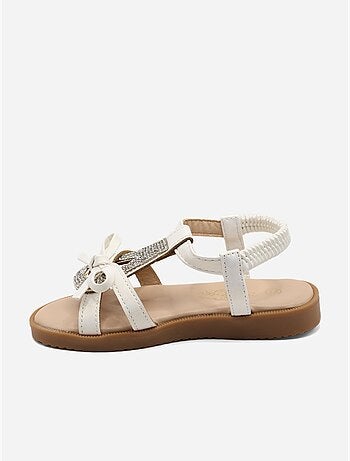 Sandalias con elásticos