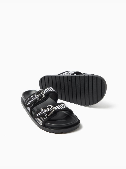 Sandalias con estampado animal, MO Fashion - Kiabi Sandalias con estampado animal, MO Fashion - Kiabi