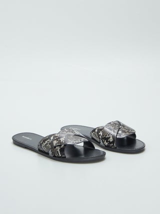 Sandalias con estampado de leopardo