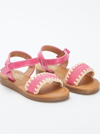 Sandalias con tira ancha trenzada