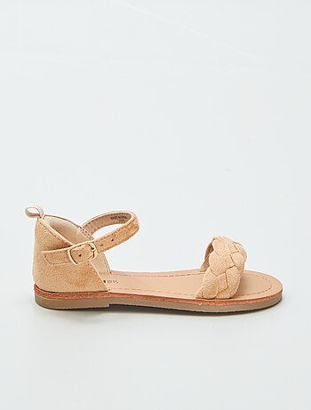 Sandalias con tira trenzada
