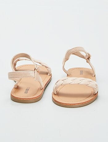 Sandalias con tira trenzada