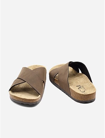Sandalias con tiras cruzadas