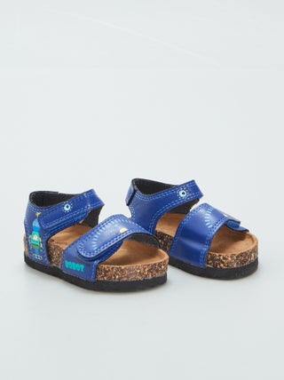 Sandalias con tiras estampadas