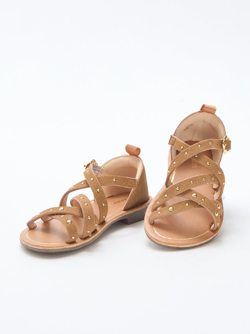 Sandalias con tiras y tachuelas Beige - Kiabi