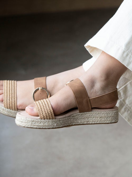 Sandalias con un tacón de cuña de 3,5 cm muy cómodo  Isotoner - Kiabi