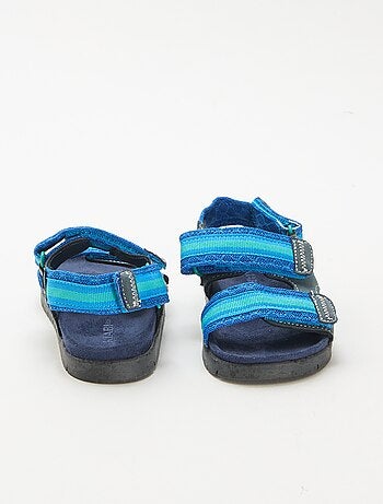 Sandalias con velcro