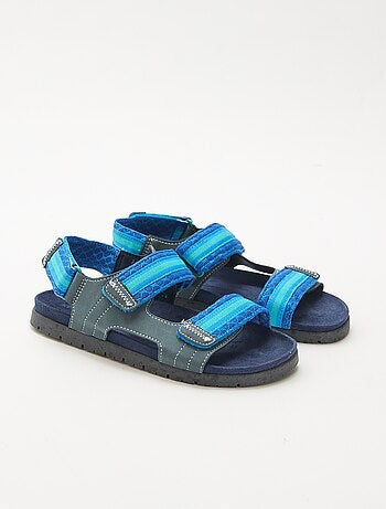 Sandalias con velcro