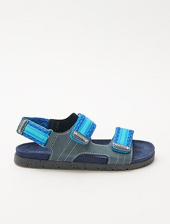 Sandalias con velcro