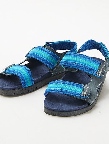 Sandalias con velcro