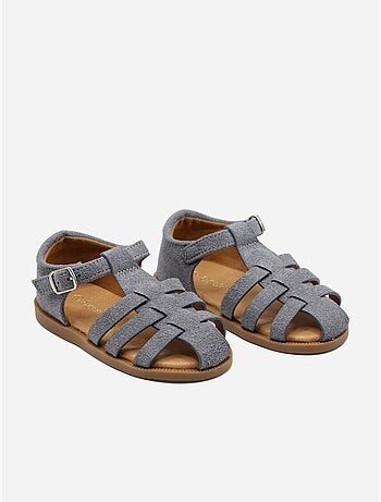 Sandalias con velcro