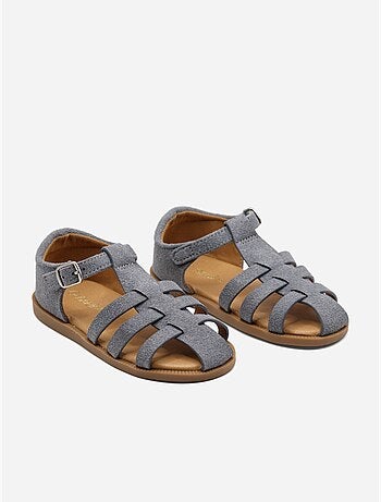 Sandalias con velcro