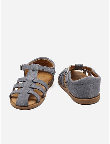 Sandalias con velcro