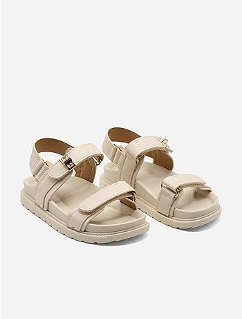 Sandalias con velcro