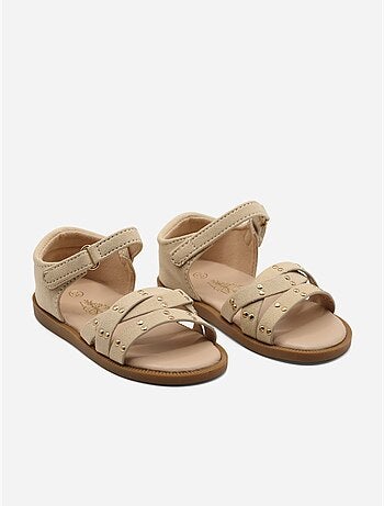 Sandalias con velcro