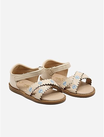 Sandalias con velcro