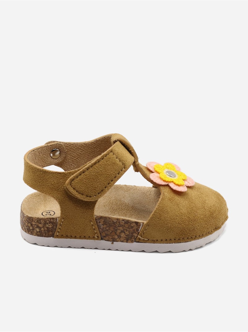 Sandalias con velcro Camel - Kiabi