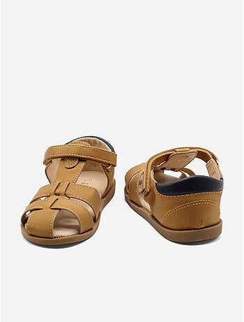 Sandalias con velcro
