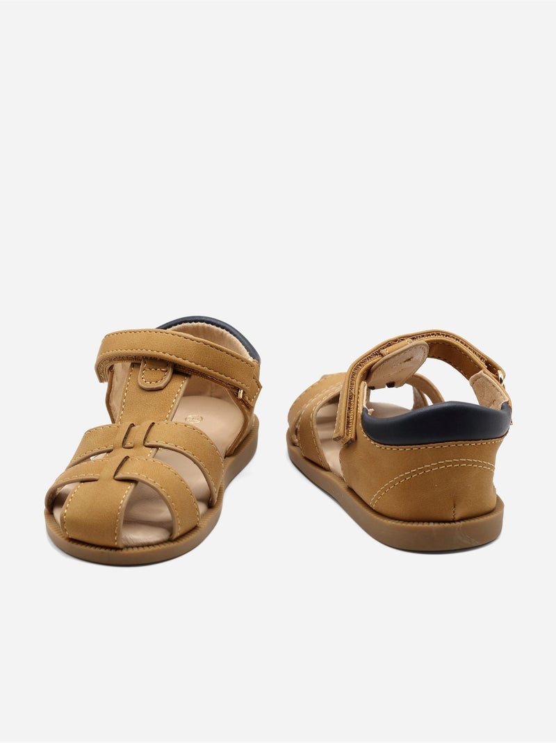 Sandalias con velcro Camel - Kiabi