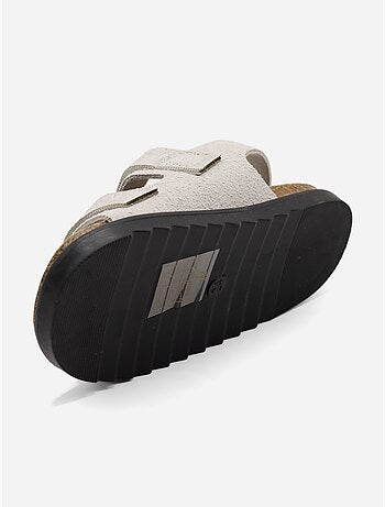 Sandalias con velcro