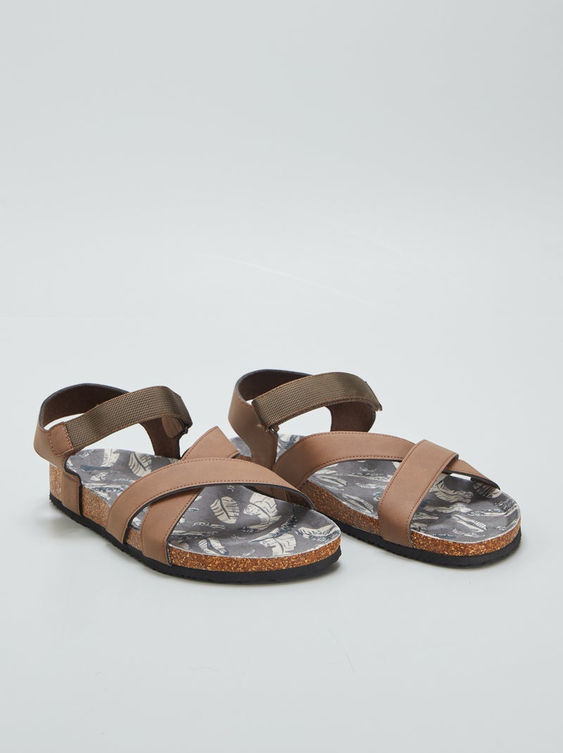 Sandalias con velcro MARRON - Kiabi
