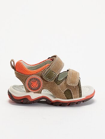 Sandalias con velcro