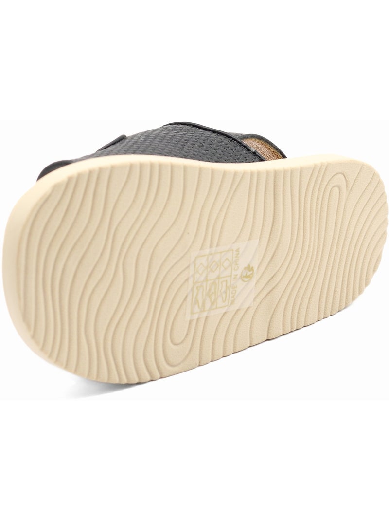 Sandalias con velcro Negro - Kiabi