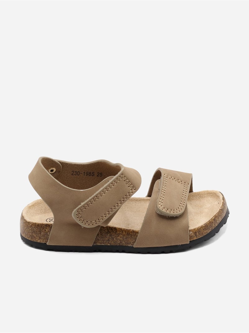 Sandalias con velcro Taupe - Kiabi