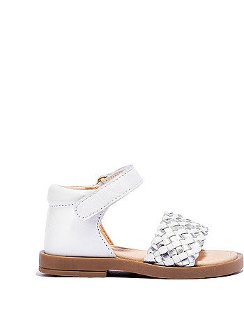 Sandalias conguitos