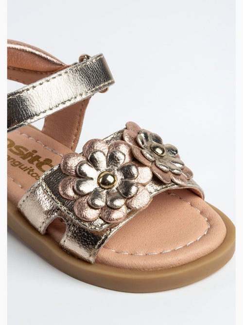 Sandalias conguitos flowers metallic - Kiabi Sandalias conguitos flowers metallic - Kiabi