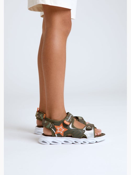 Sandalias conguitos luces estrella - Kiabi Sandalias conguitos luces estrella - Kiabi