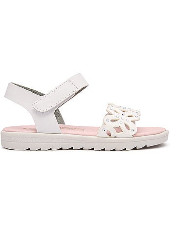 Sandalias conguitos mariposa blancas