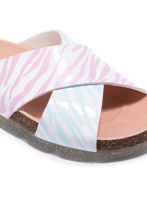Sandalias conguitos multi zebra bio b&w - Kiabi Sandalias conguitos multi zebra bio b&w - Kiabi