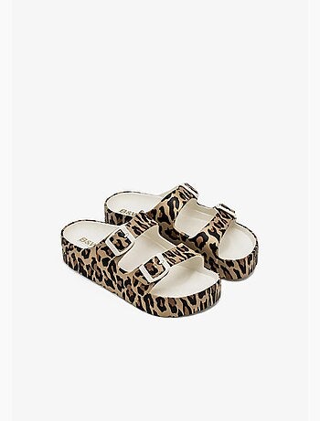 Sandalias conguitos