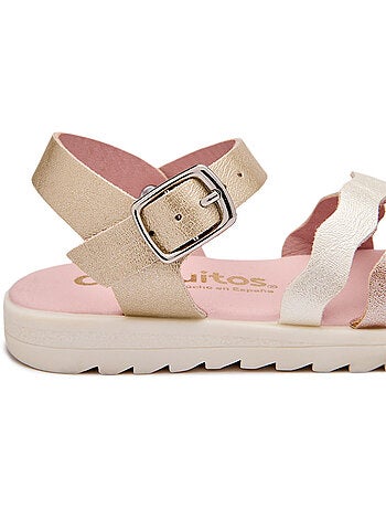Sandalias conguitos onduladas