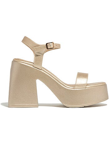 Sandalias conguitos