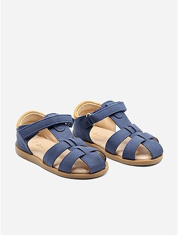 Sandalias correa cruzada