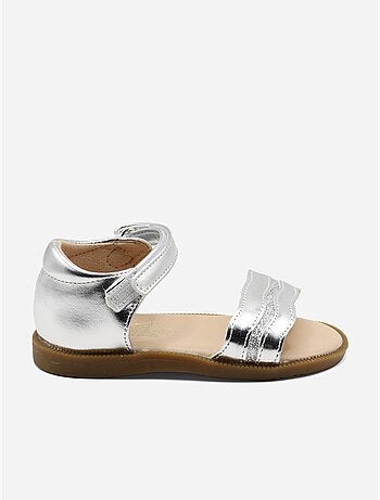 Sandalias correa cruzada