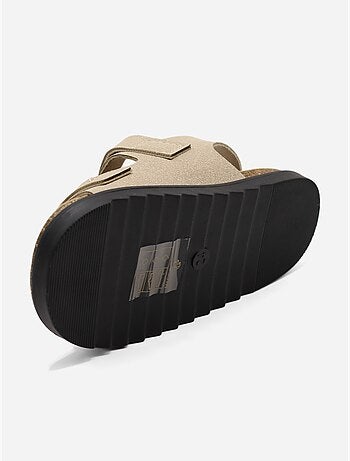 Sandalias correa cruzada